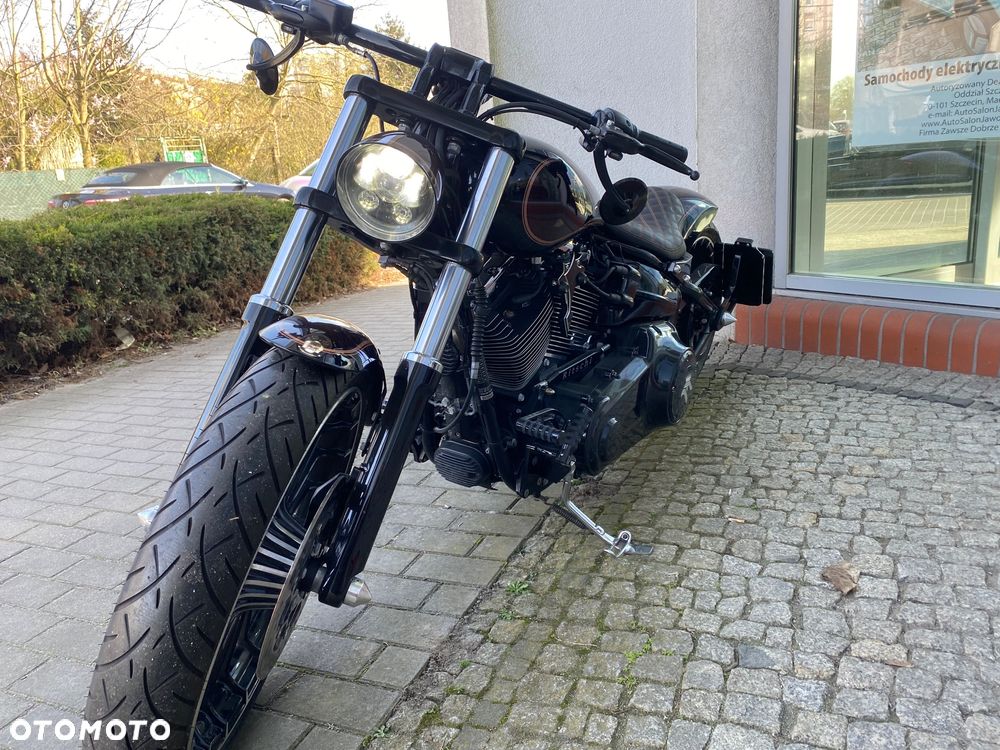 Harley-Davidson FXSB Breakout - 7