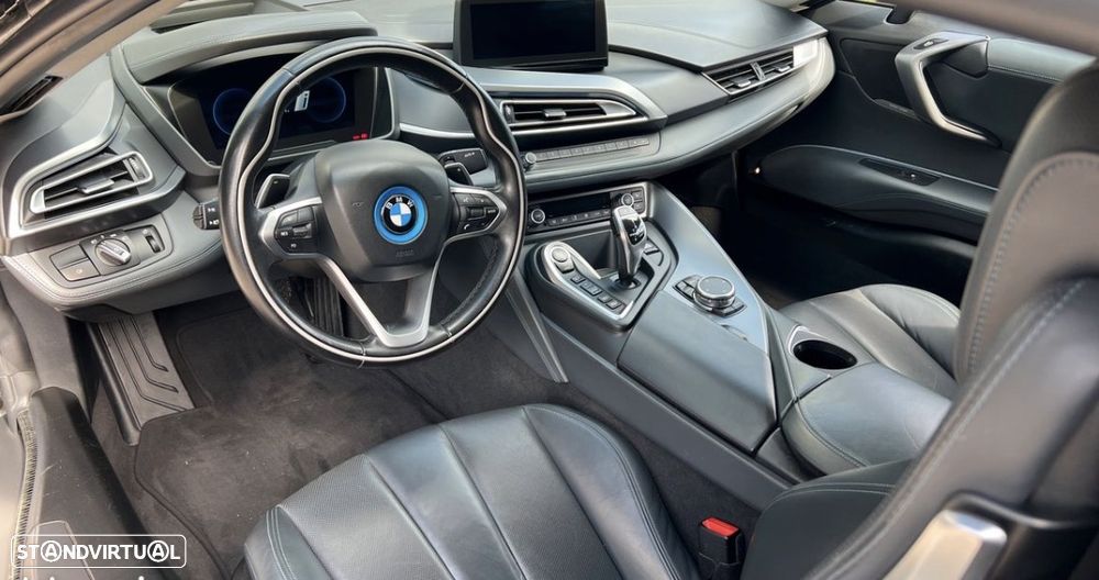 BMW i8 - 8