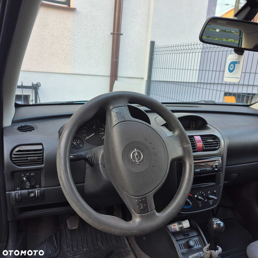 Opel Corsa 2003 photo 3