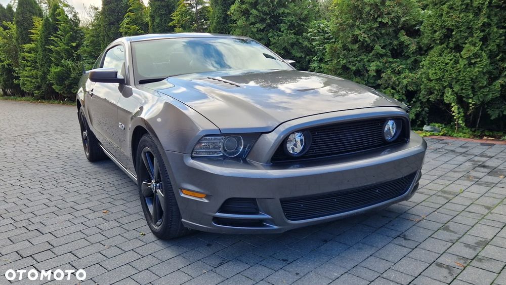Ford Mustang - 7