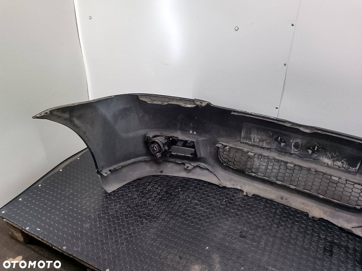 ZDERZAK PRZÓD TOYOTA COROLLA VERSO II - 2