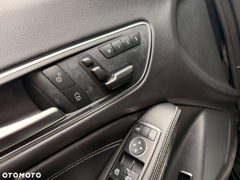 Mercedes-Benz CLA 250 4-Matic - 19