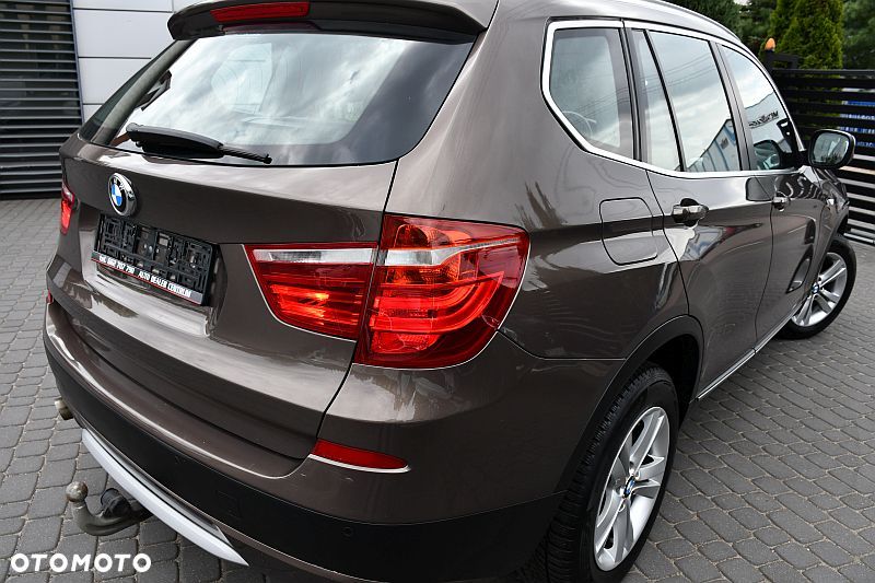 BMW X3 xDrive20d - 33