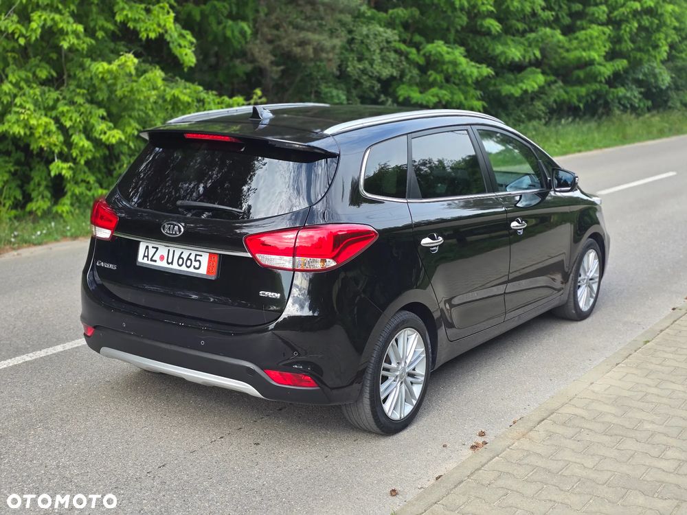 Kia Carens 1.7 CRDi L 7os - 15