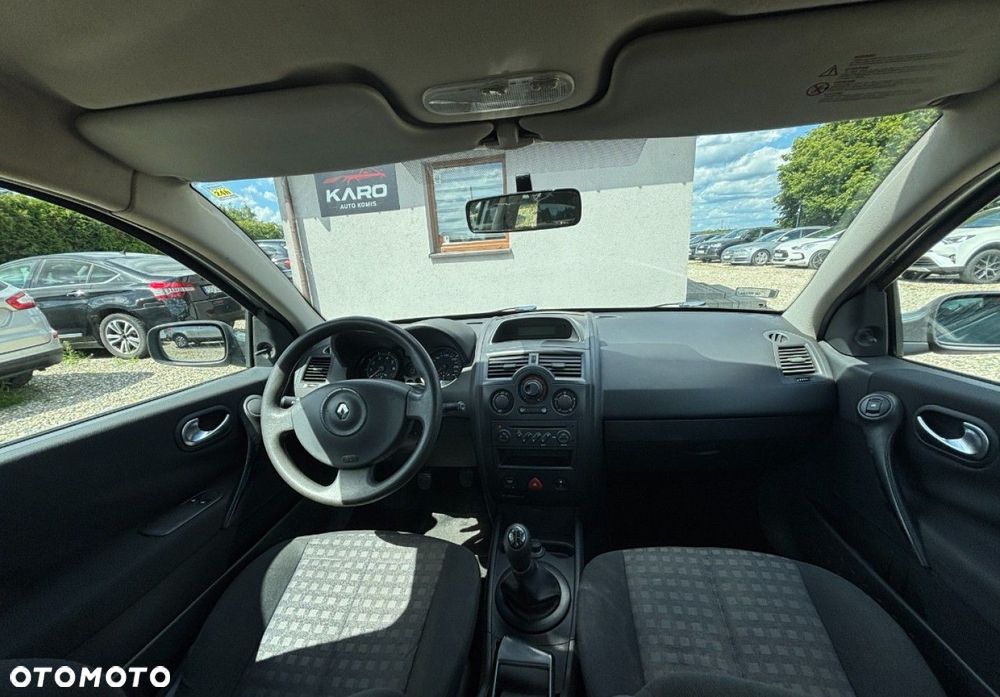Renault Megane - 18