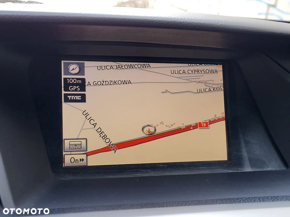 Lexus RX 450h (hybrid) - 12
