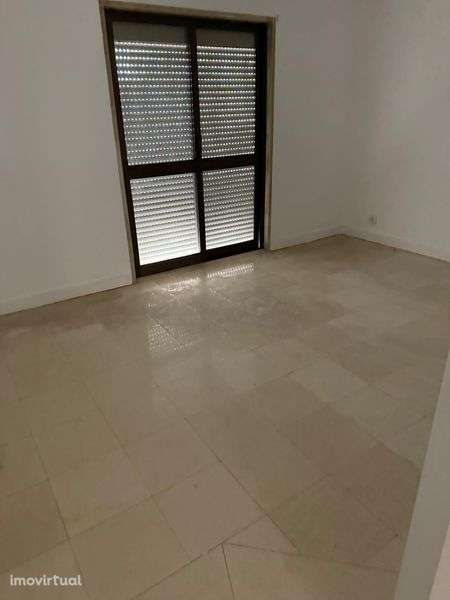 Casa arrendar Algés- Linda-a-Velha - Grande imagem: 3/9