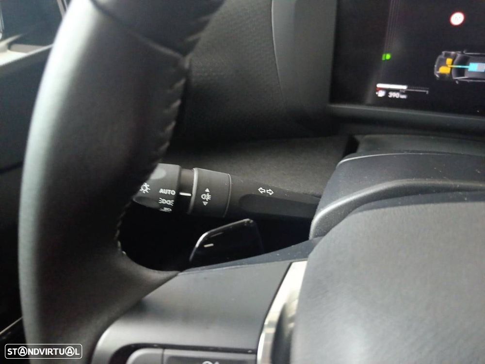 Citroën C4 X 1.2 Hybrid Plus e-DSC6 - 14