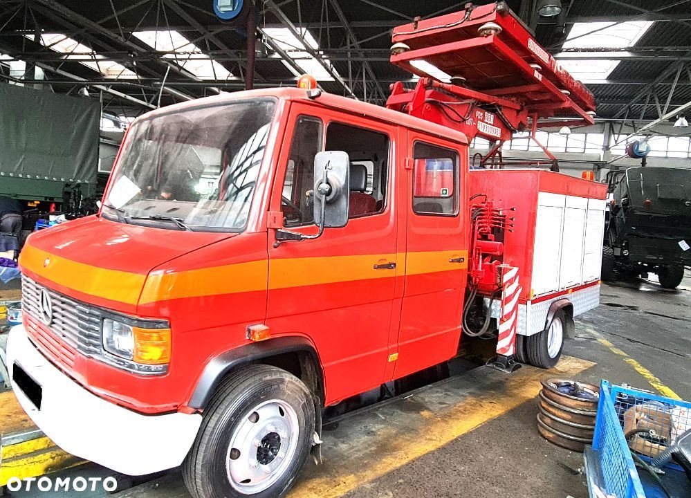 Mercedes-Benz 814 DHL ATLAS PLATFORMA KOLEJOWA DWUDROGOWY DWUDROŻNY Tramwaje Kolej - 2