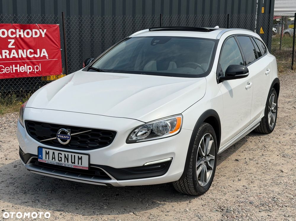 Volvo V60 Cross Country T5 AWD Geartronic Summum - 28