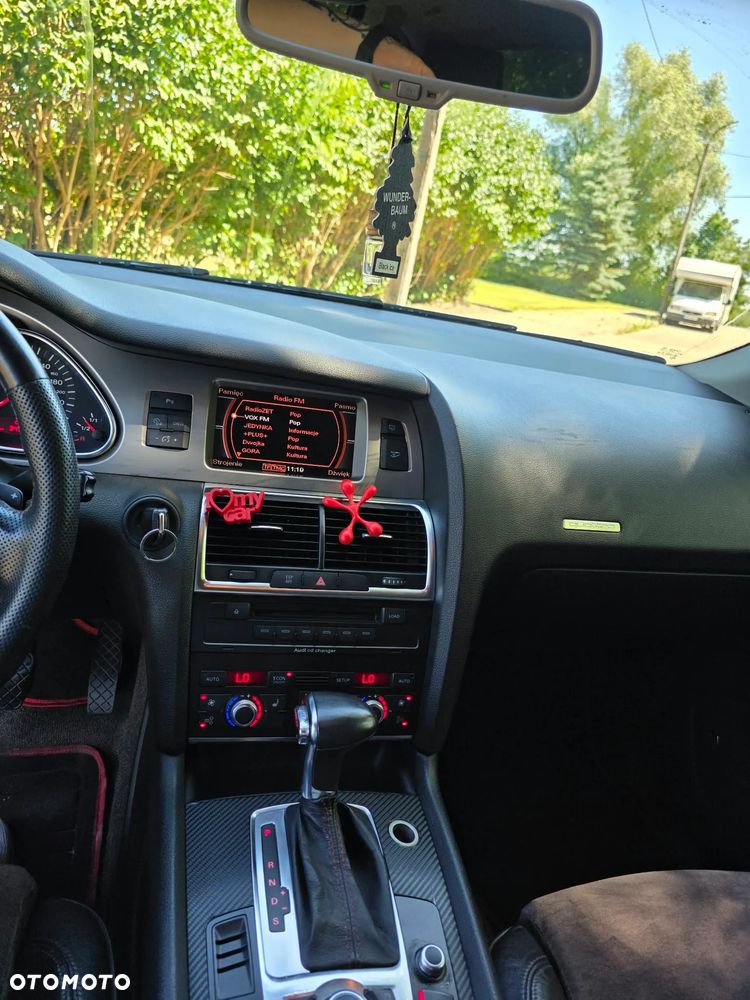 Audi Q7 2006 photo 5