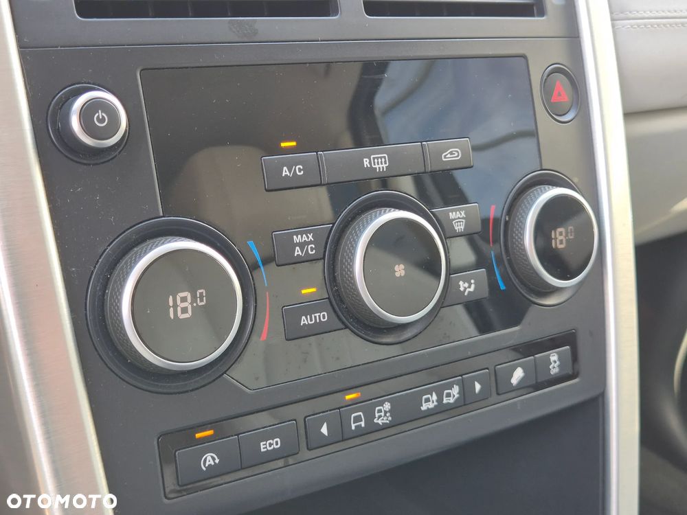 Land Rover Discovery Sport - 29
