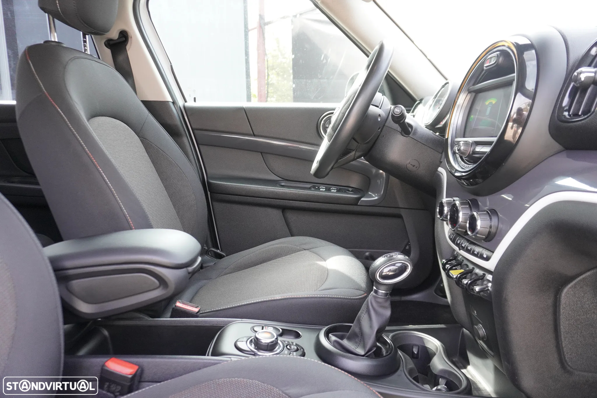 MINI Countryman Cooper SE ALL4 Auto - 9