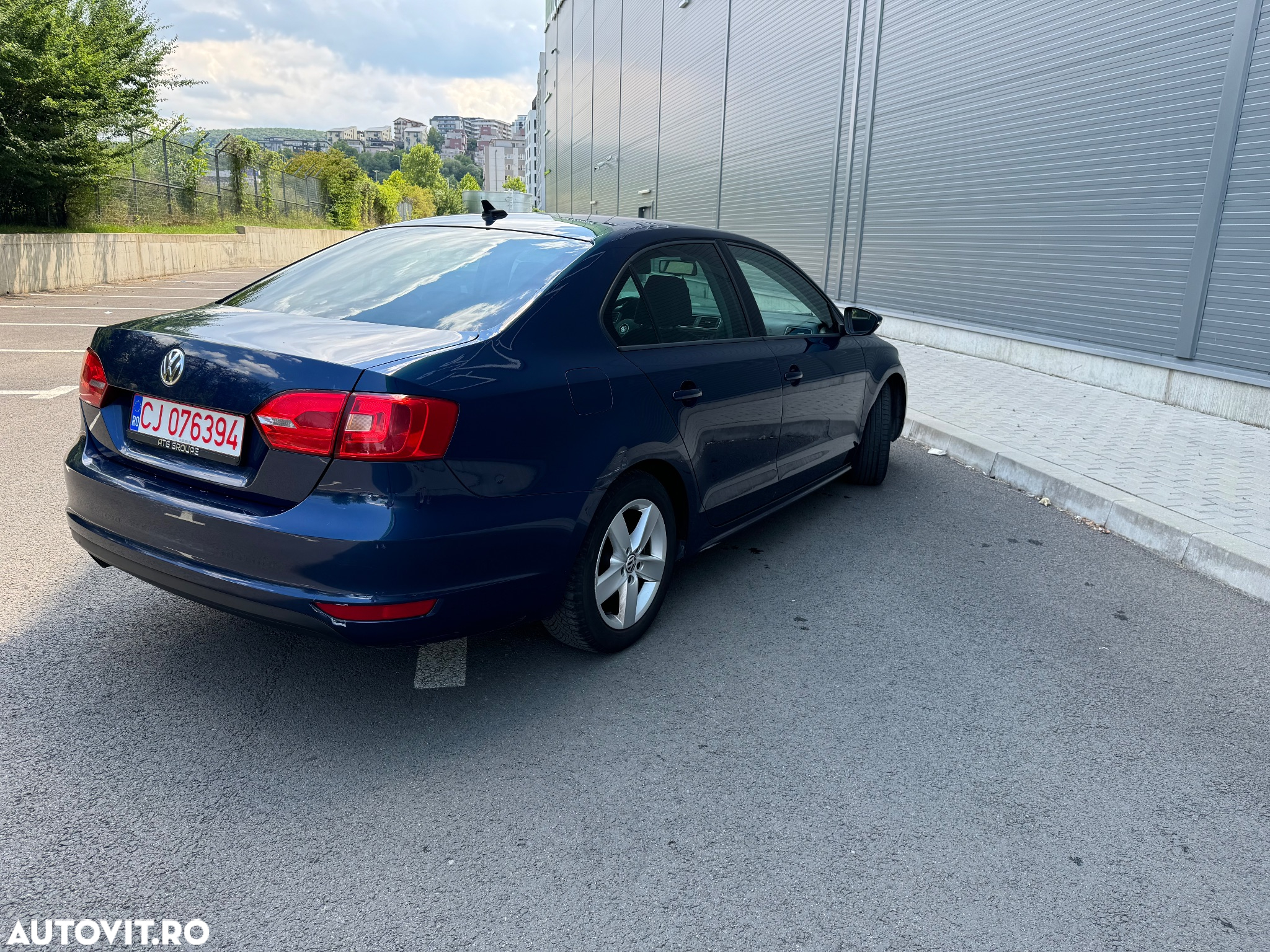 Volkswagen Jetta - 10