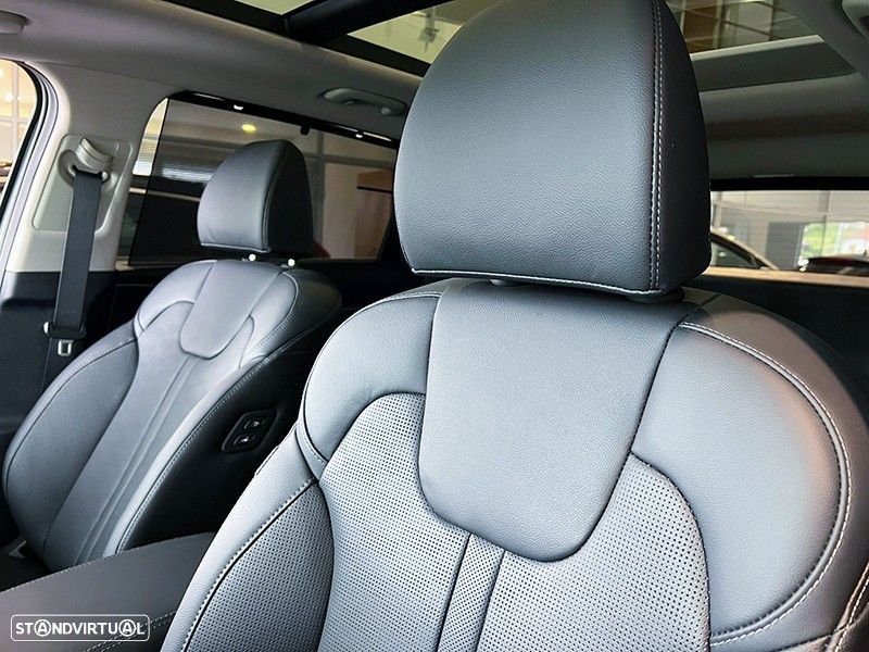 Kia Sorento 1.6 T-GDI PHEV Concept+SRF - 19