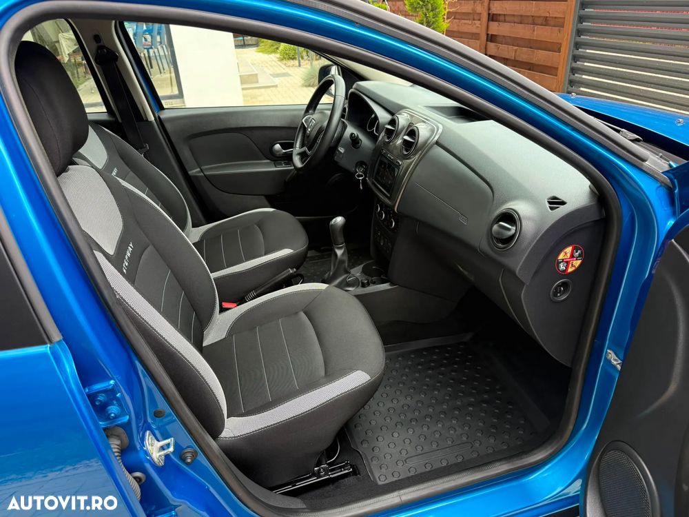 Dacia Logan Stepway 0.9 TCe - 9