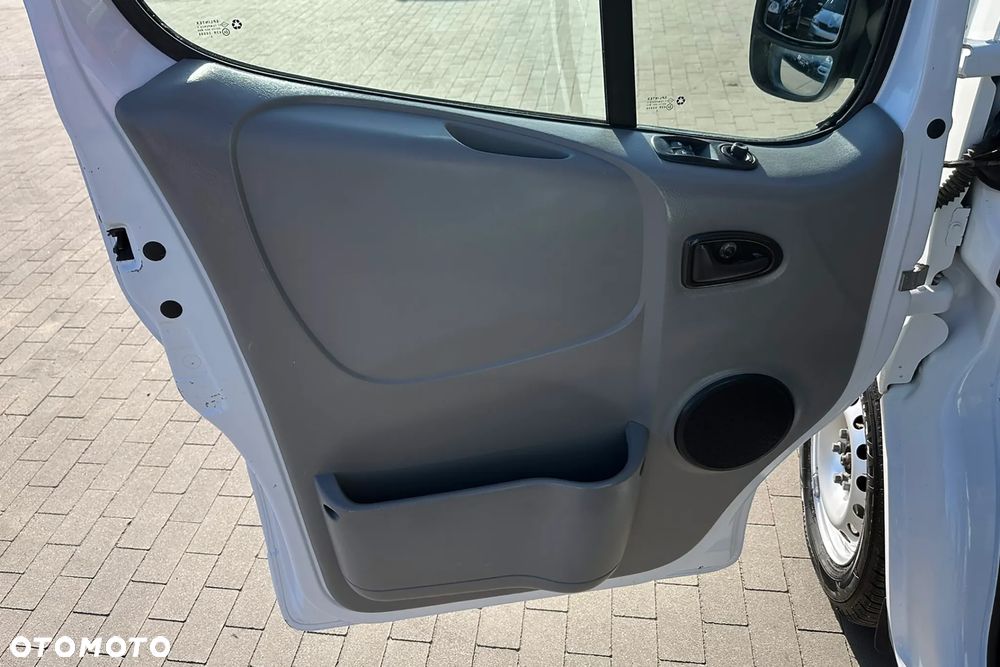 Nissan Primastar - 20