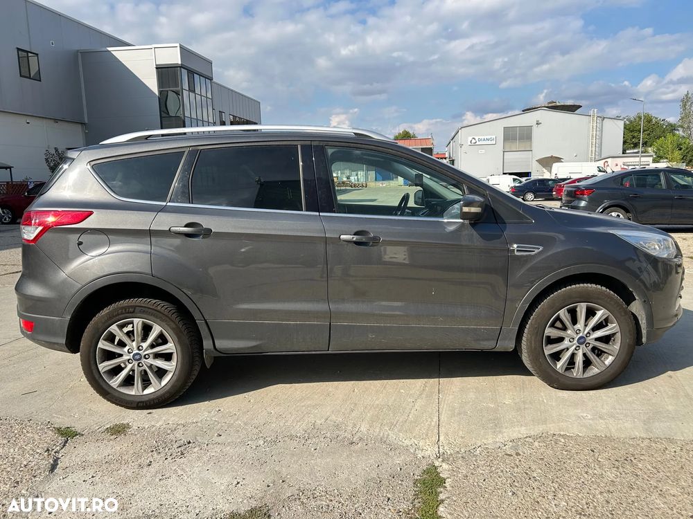 Ford Kuga 2.0 TDCi 4x4 Titanium - 3