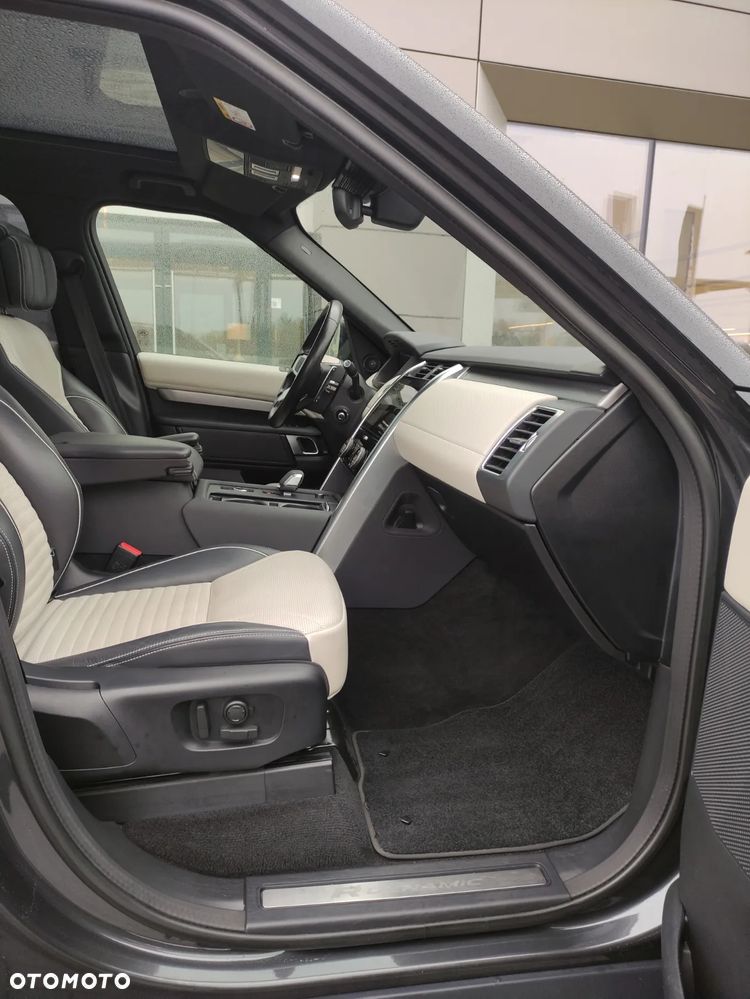 Land Rover Discovery - 16