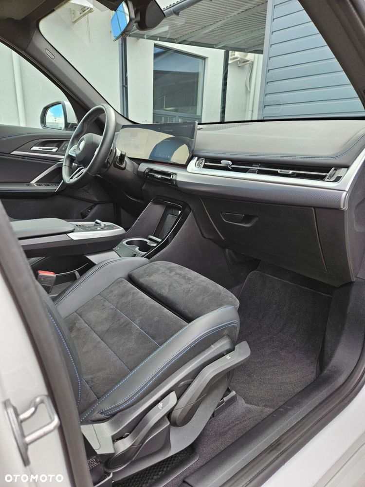 BMW X1 sDrive18i M Sport - 28