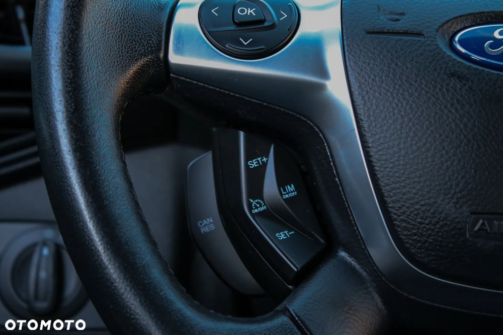 Ford Kuga 1.5 EcoBoost 2x4 Individual - 35