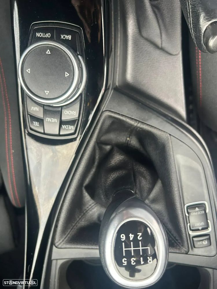 BMW 116 d Line Sport - 28