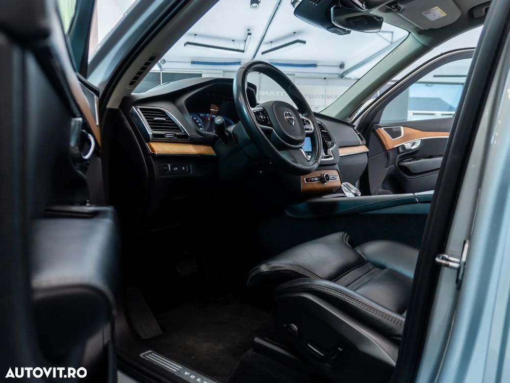 Volvo XC 90 T8 AWD Recharge Geartronic Inscription - 24