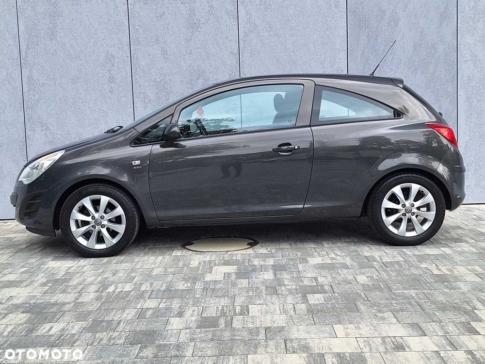 Opel Corsa - 3