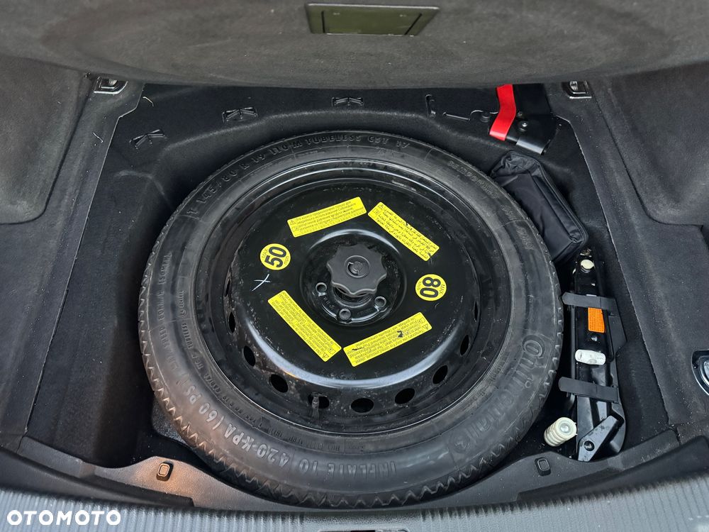 Audi A8 3.0 TDI DPF quattro tiptronic - 26