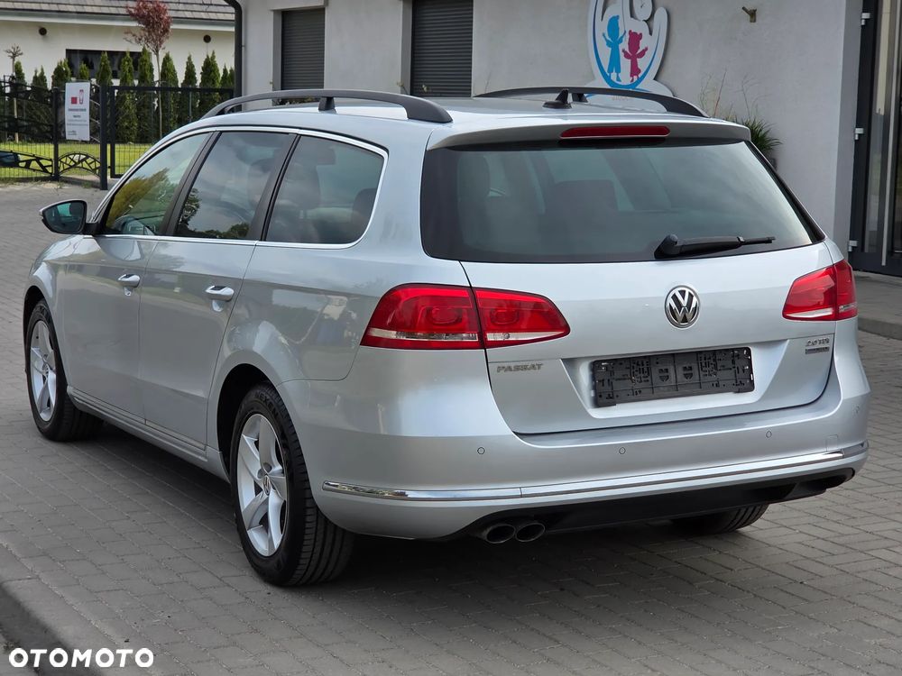 Volkswagen Passat 2.0 Blue TDI DSG SCR Comfortline - 3