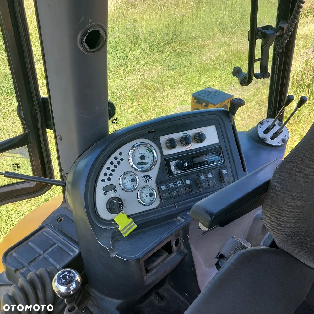 JCB 3CX - 13