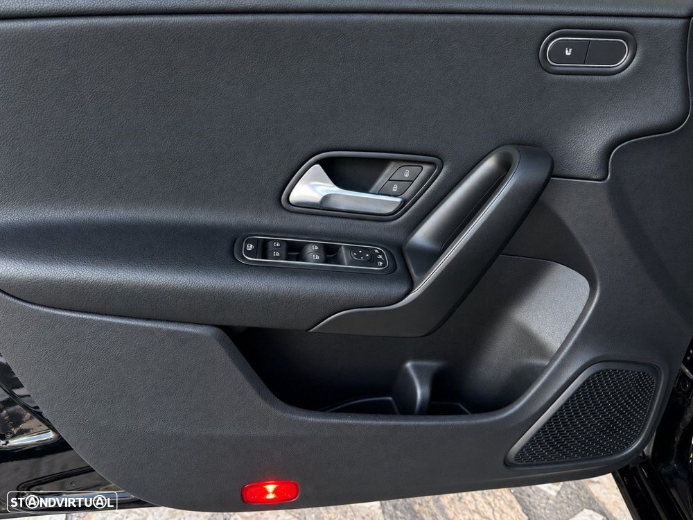 Mercedes-Benz CLA 180 d Shooting Brake Business Solutions.Grande Frota Aut. - 20