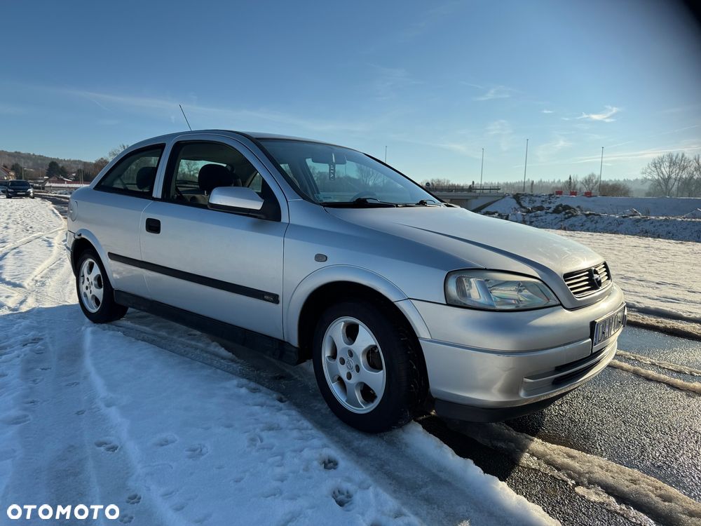 Opel Astra 1.6 - 3