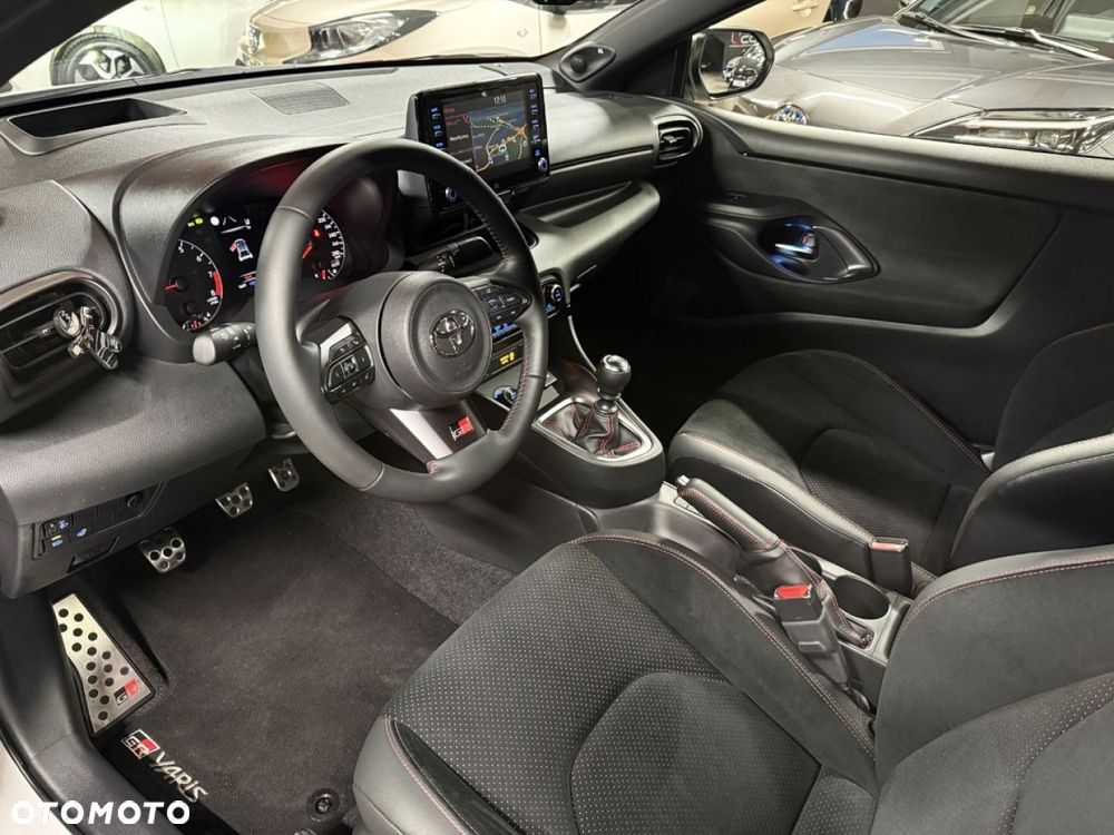 Toyota GR Yaris 1.6 Dynamic - 19
