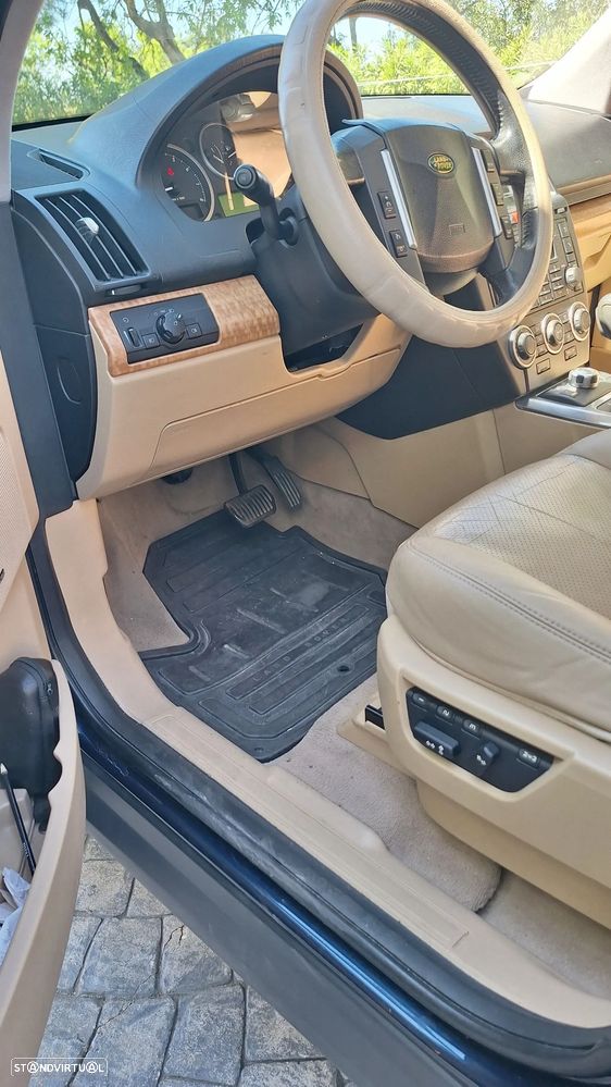 Land Rover Freelander 3.2 i6 HSE - 8