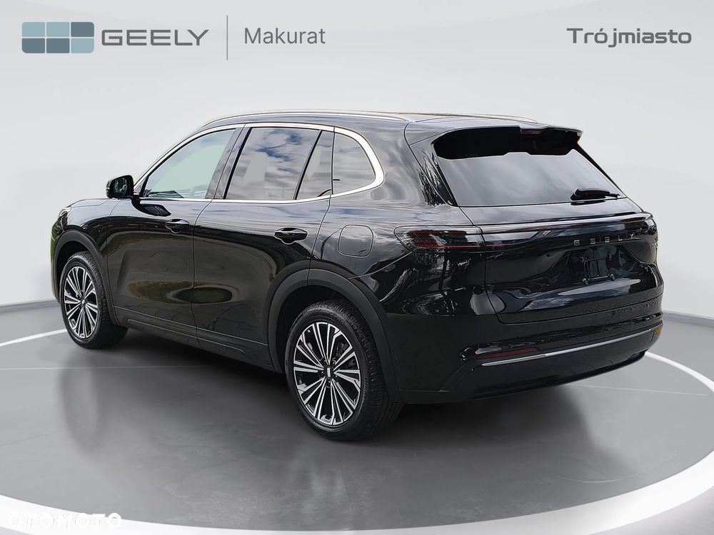 Geely Starray EM-i 1.5 PHEV Max - 8