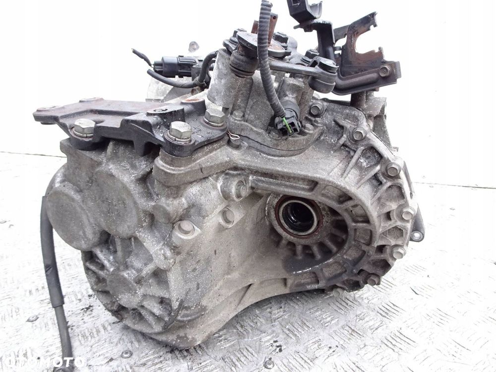 skrzynia biegów kia sportage ii 2.0 crdi 4x4 - 4