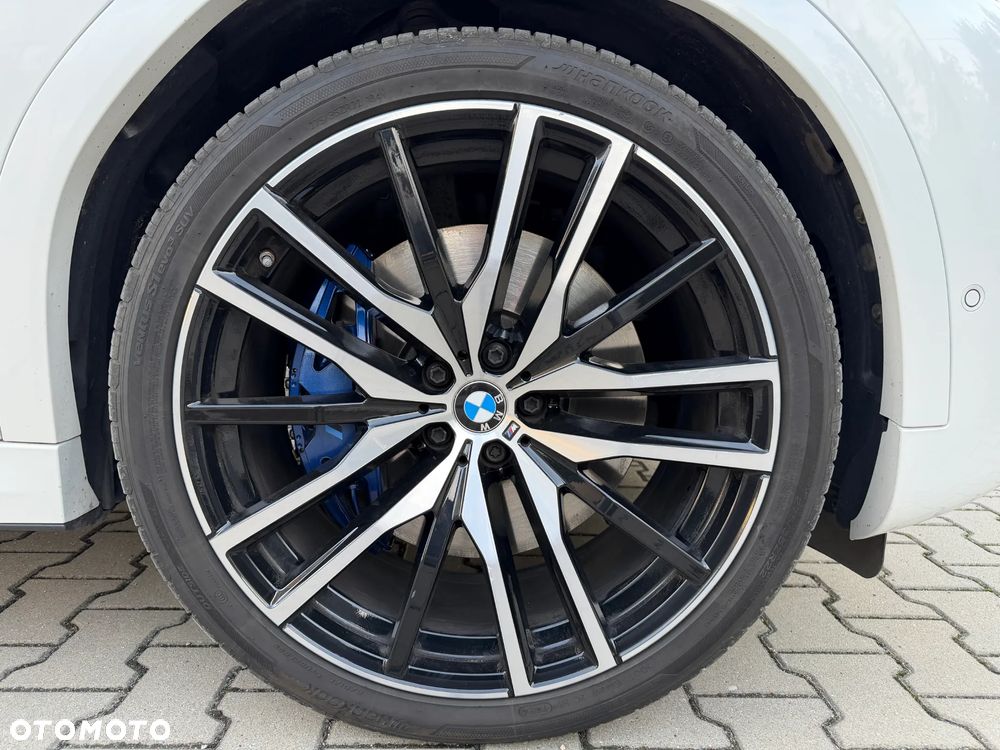 BMW X6 xDrive40i - 18