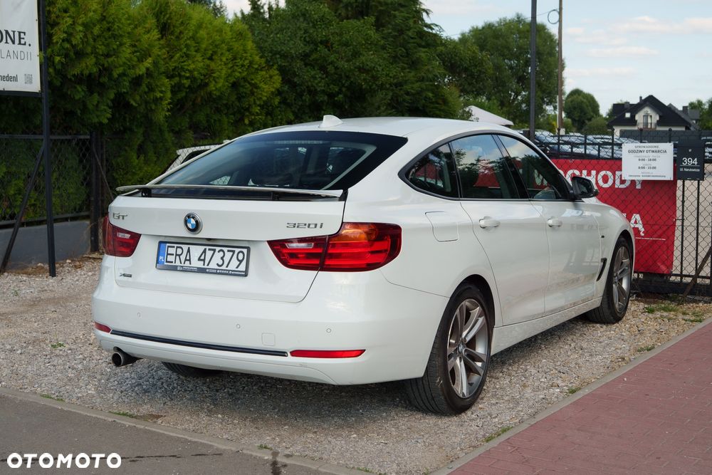 BMW 3GT - 33