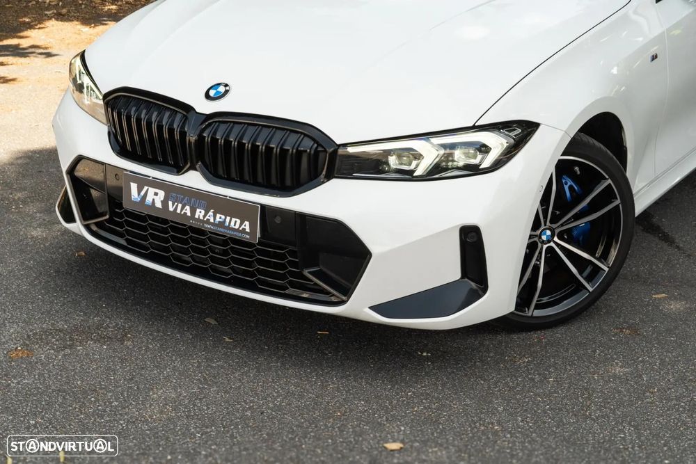 BMW 318 d Pack Desportivo M Pro Auto - 35
