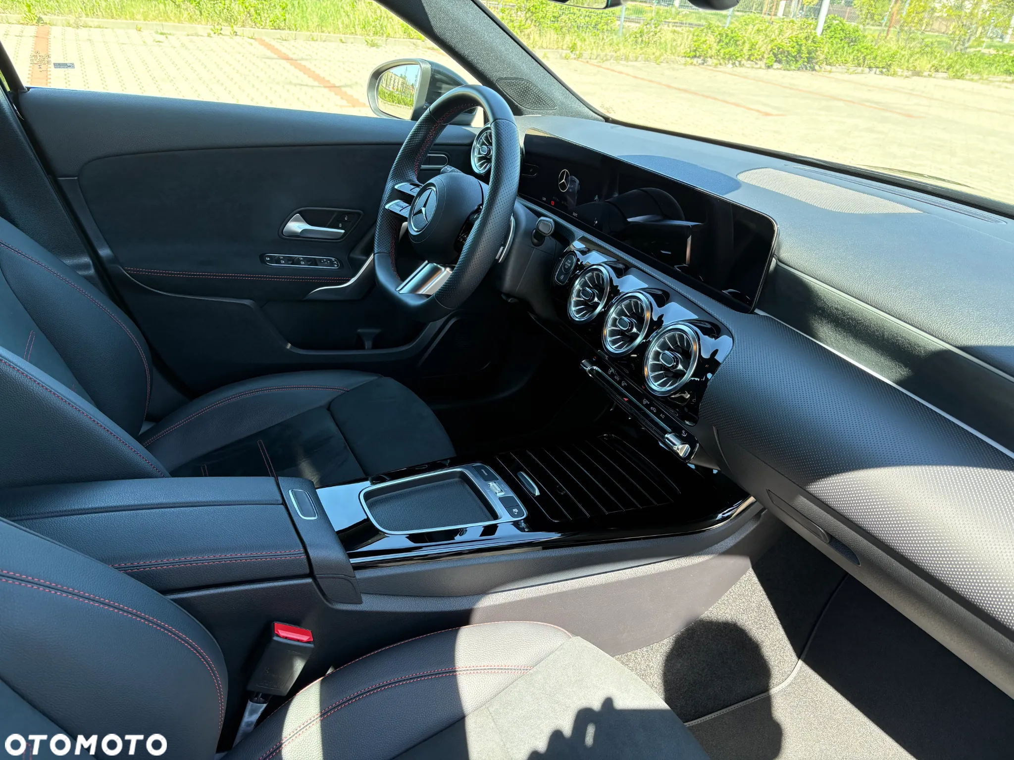 Mercedes-Benz Klasa A 200 AMG Line 7G-DCT - 15