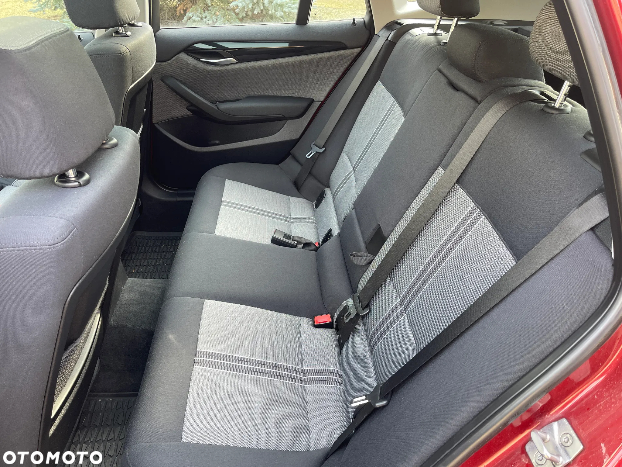 BMW X1 sDrive18d xLine - 6