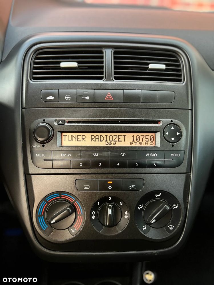 Fiat Punto - 22