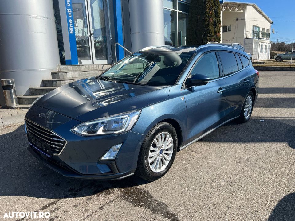 Ford Focus - 1
