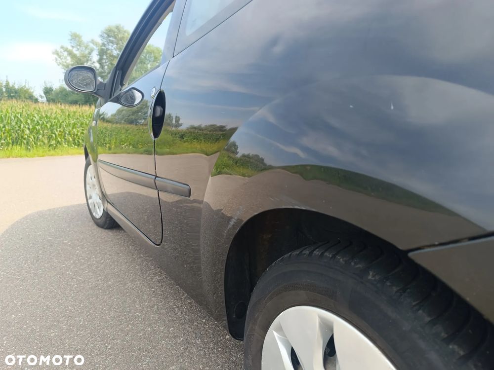 Renault Twingo 1.2 LEV 16V 75 Authentique - 6