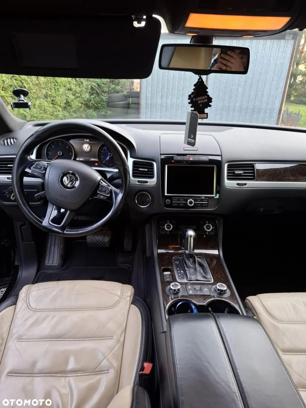 Volkswagen Touareg - 9