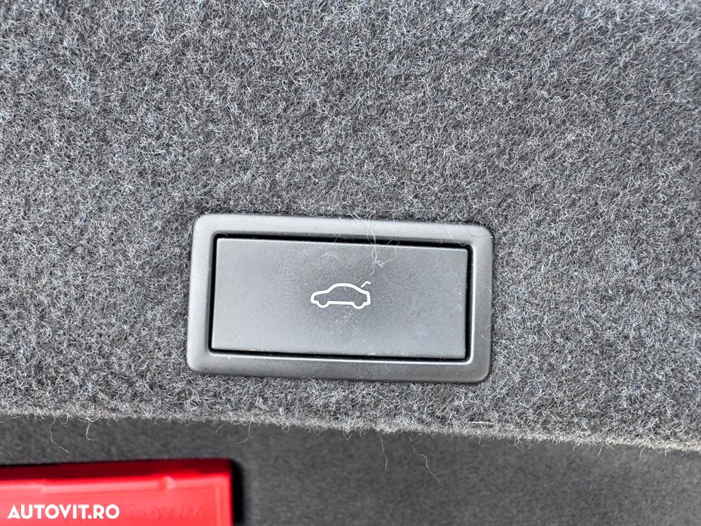 Volkswagen Passat 2.0 TDI DSG Highline - 28