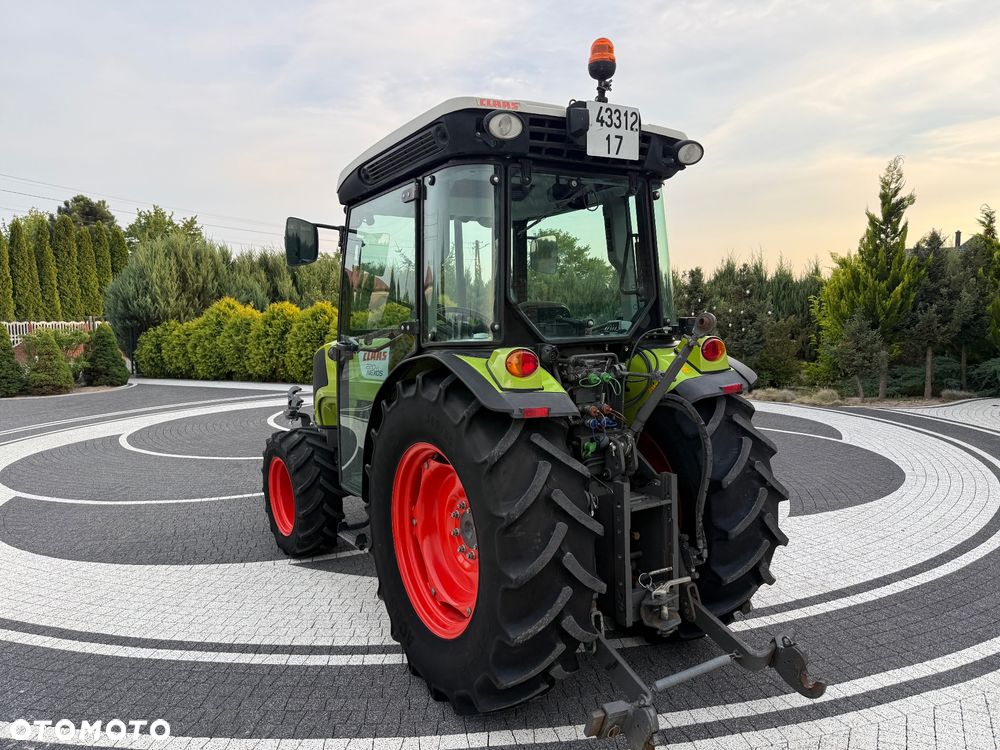 Claas Nexos 220VL - 8