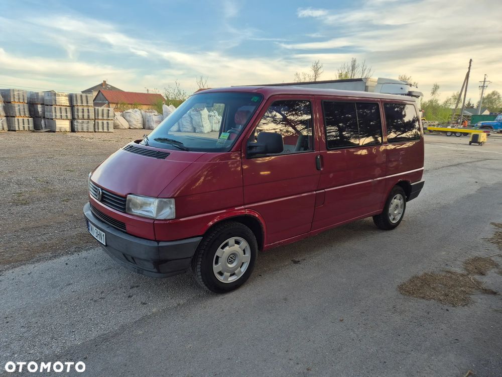 Volkswagen Multivan Standard - 2