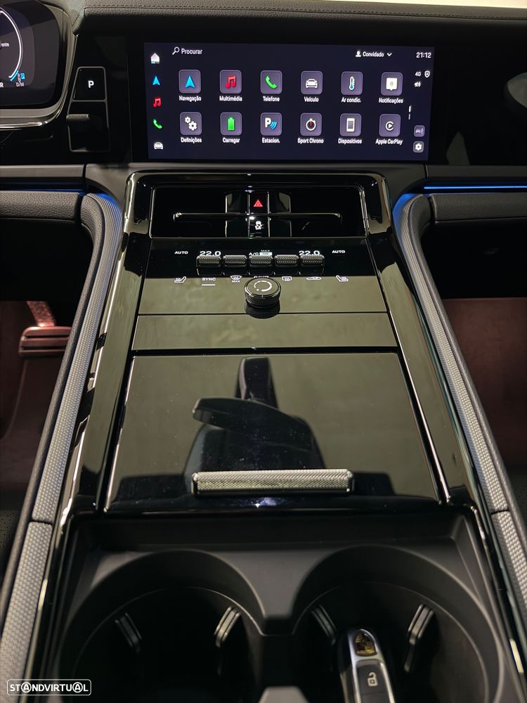 Porsche Panamera 4 E-Hybrid - 23